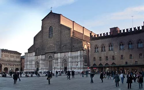 La corte nascosta | Appartamento | Bologna | Via Massarenti